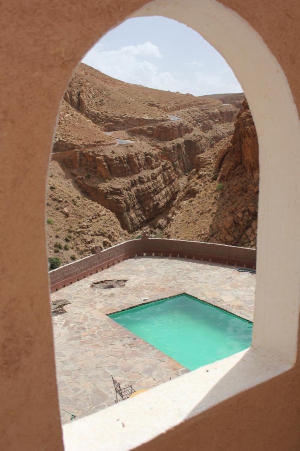 Kasbah Lucas Pansiyon Akhendachou n'Ait Ouffi Dış mekan fotoğraf