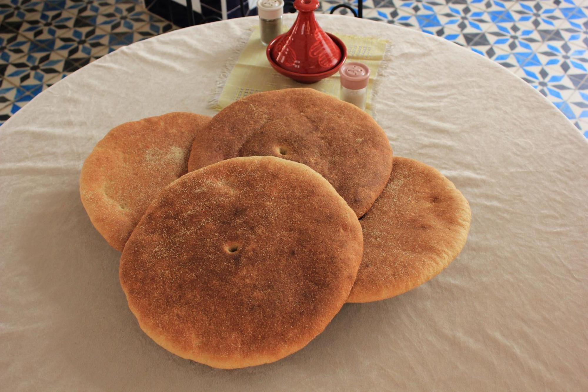 Kasbah Lucas Pansiyon Akhendachou n'Ait Ouffi Dış mekan fotoğraf